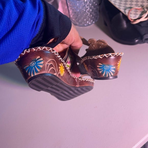 L’ Artiste by Spring Step in SZ Eu40/9 are NWOT sandals are beautiful - Picture 9 of 10